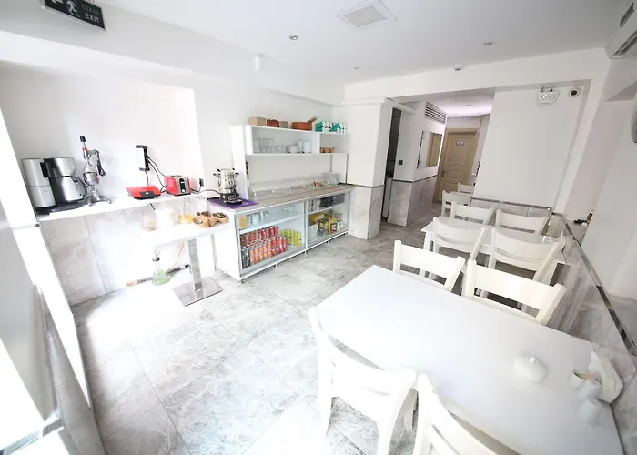 My Nevizadem Bed and breakfast