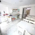 My Nevizadem Oda ve Kahvaltı