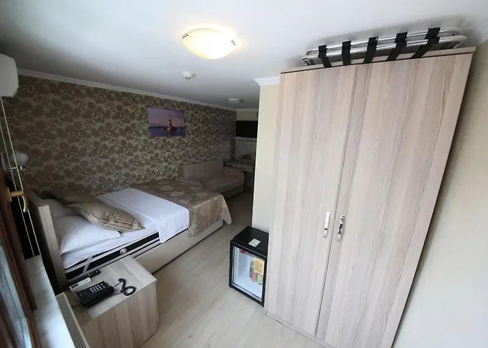 My Nevizadem Bed & Breakfast 3*